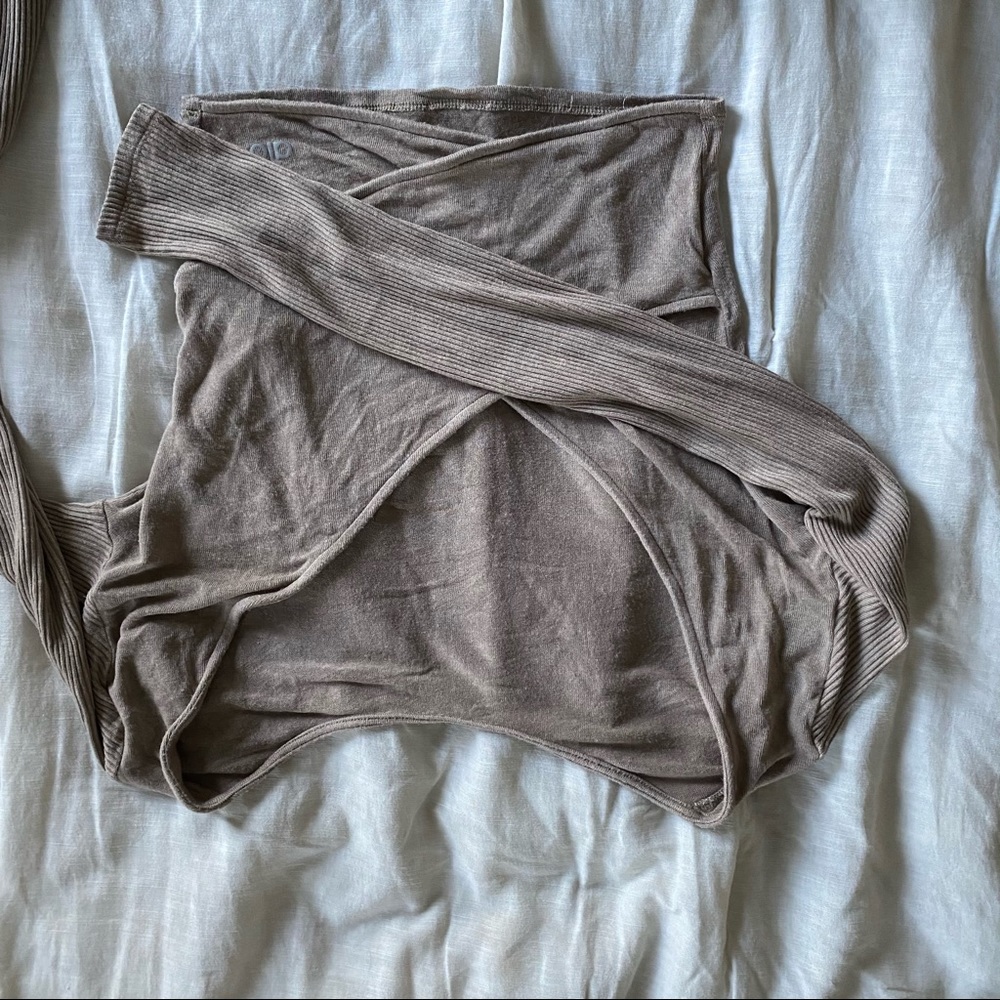Alo cropped top